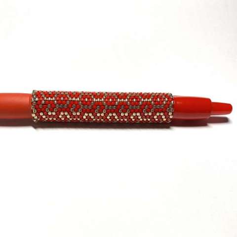 2023 Holiday Pen by Lori Ahlin©2023, Beaded Pen, Delica beads, Beads, Beaded Swirls, Beaded Pen Class, Miyuki Beads, Beading Classes, Bead Class in Las Vegas	