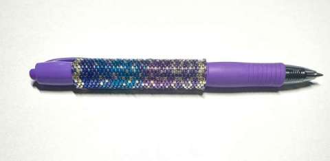 Celebrate the Year Pen by Lori Ahlin©2024, Beaded Pen, Delica beads, Beads, 2025 Pen, Beaded Pen Class, Miyuki Beads, Beading Classes, Bead Class in Henderson, Tubular Peyote	