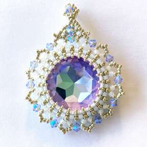 Frozen Flake Pendant by Lori Ahlin©2022, Beaded Pendant, Snowflake Pendant, Beaded Snowflake, Snowflake, Rivoli, beaded Rivoli, 