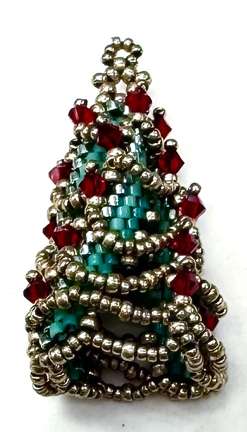 O’ Christmas Tree by Lori Ahlin©2025, Peyote Stitch Class, Seed Beads, Beaded Earrings, Duracoat Delica beads, Miyuki beads, Beaded earring class, Diagonal Peyote class, Bead Class Henderson Nevada, Bead Class Las Vegas