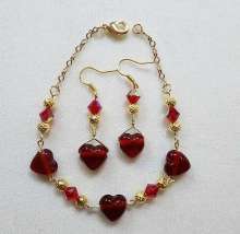 Queen of Hearts by Rene' Despres©2024, Adding beads onto wire, creating wire wrapped loops and wire wrapping. Adding a Clasp & Open/Close Jump Rings		