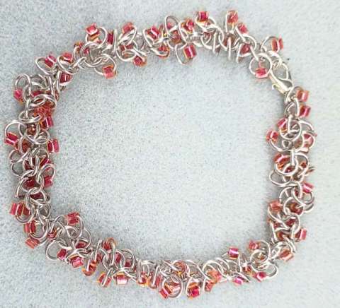 Shaggy Loops by Melanie Armstrong©2026, Chainmaille Class, Chain mail, Maille, Bracelet class, chain mail, Class Henderson Nevada, Class Las Vegas, Cha-cha